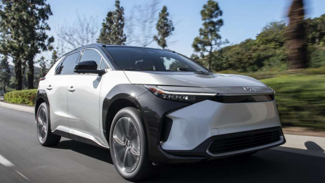 Hankook Tire luncurkan ban khusus Toyota bZ4X, 1. Mencuci dengan Air Tekanan Tinggi, 2. Memakai Semir Ban, 3. Kerap Menambal Ban Tubeless, 4. Tekanan Angin Terlalu Tinggi, 5. Mencuci Pakai Deterjen