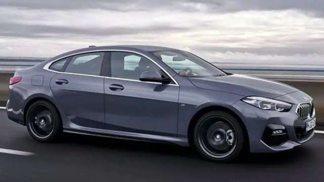 Skema cicilan BMW 218i Gran Coupe Sport