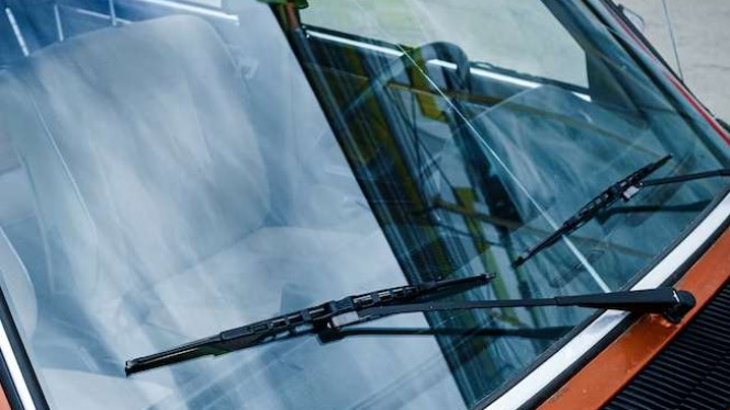 Bahaya Ganti Air Wiper Pakai Campuran Sabun Biasa, Bikin Celaka Bahaya Ganti Air Wiper Pakai Campuran Sabun Biasa, Bikin Celaka