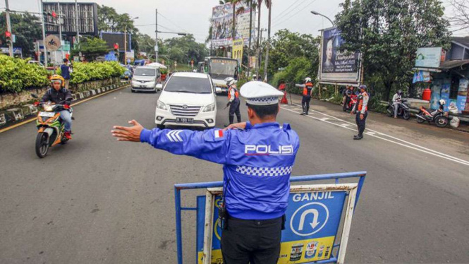 Ganjil genap puncak
