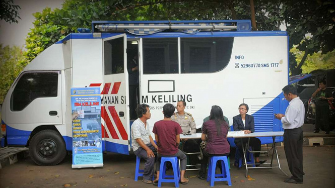 SIM Keliling Bandung Beroperasi Hari Ini 11 Juni, Simak Lokasinya, Biaya Perpanjang SIM 2025, Syarat Perpanjang SIM, Lokasi Gerai SIM Bandung dan Samsat Keliling Bandung, Jadwal dan Lokasi SIM Keliling Bandung Hari Ini, Selasa 29 Juli 2025