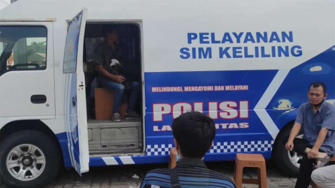 Jadwal dan Lokasi SIM Keliling Bandung Hari Ini 23 Oktober 2025, Biaya Perpanjang SIM 2025, Syarat Perpanjangan SIM, Lokasi Gerai SIM Bandung dan Samsat Keliling Bandung, Jadwal dan Lokasi SIM Keliling Bandung Hari Ini, Rabu 19 November 2025