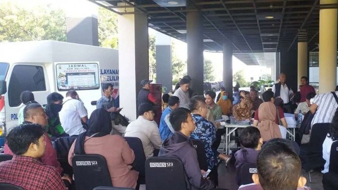 SIM Keliling Bandung SIM Keliling Bandung, Biaya Perpanjang SIM 2026, Syarat Perpanjangan SIM, Lokasi Gerai SIM Bandung dan Samsat Keliling Bandung, Jadwal dan Lokasi SIM Keliling Bandung Hari Ini, 13 Mei 2026