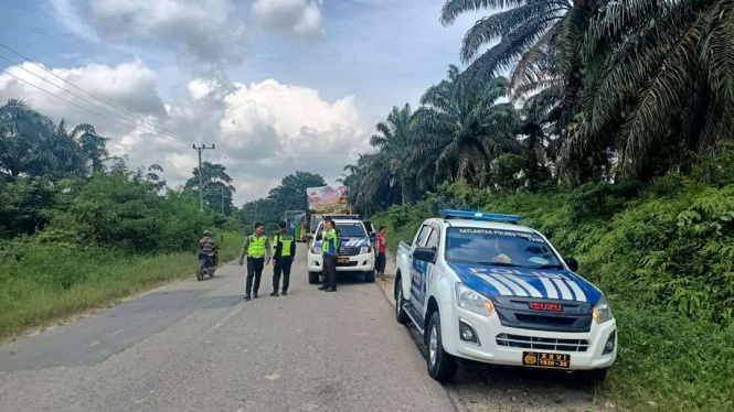 Pengawalan Polisi