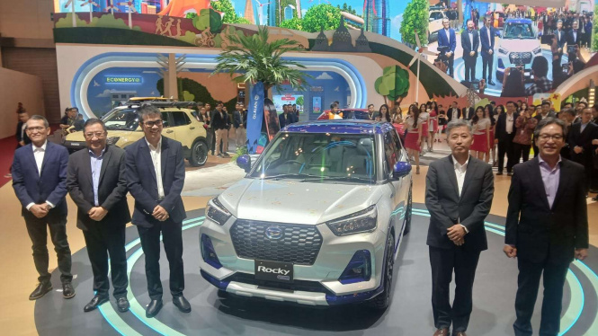 Daihatsu Boyong Rocky Hybrid di GIIAS 2024, Belum Dijual Daihatsu Boyong Rocky Hybrid di GIIAS 2024, Belum Dijual