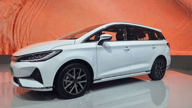 Harga Rp 300 Jutaan, SPK BYD di GIIAS 2024 Didominasi M6