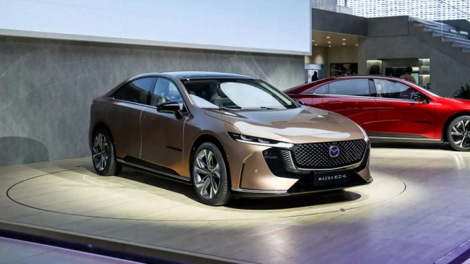 Mazda Beri Sinyal Kehadiran Sedan Listrik EZ-6 di Indonesia