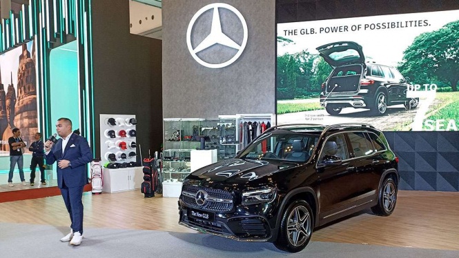 Mercedes-Benz GLB 200 AMG Line