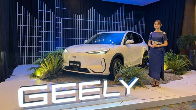Geely EX5
