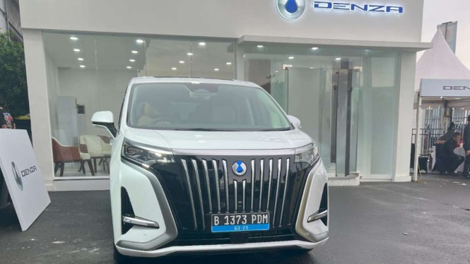 First Impression Denza D9 First Impression Denza D9