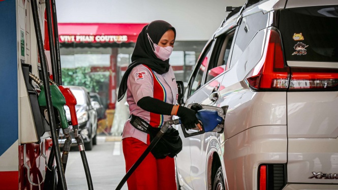 Catat Tiga Jenis Kendaraan yang Mendapat Insentif Pajak BBM Catat Tiga Jenis Kendaraan yang Mendapat Insentif Pajak BBM, Free Trade Zone (FTZ) Sabang, Sumatera Utara, Jambi, Sumatera Selatan, Bangka Belitung, Lampung, Bengkulu, Sumatera Barat, Riau, Kepulauan Riau, Free Trade Zone (FTZ) Batam, Banten, DKI Jakarta, Jawa Barat, Jawa Tengah, Yogyakarta, Jawa Timur,, Bali, NTB, NTT, Kalimantan Barat, Kalimantan Tengah, Kalimantan Timur, Kalimantan Utara, Kalimantan Selatan, Sulawesi Utara, Sulawesi Selatan, Sulawesi Barat, Sulawesi Tengah, Sulawesi Tenggara, Gorontalo, Maluku, Maluku Utara, Papua Pegunungan. Papua Tengah