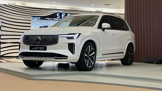 Volvo XC90