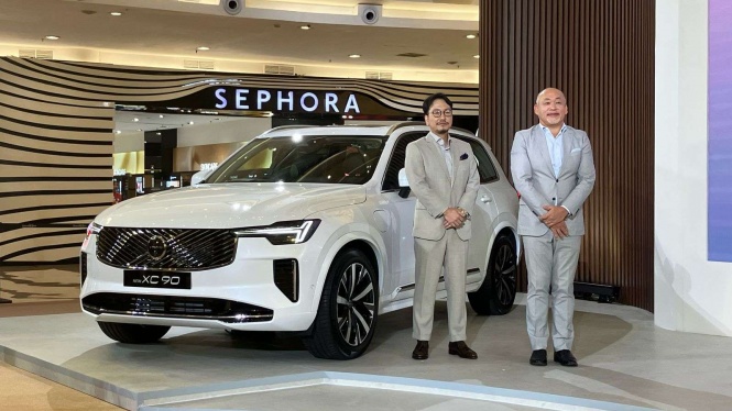 Volvo XC90