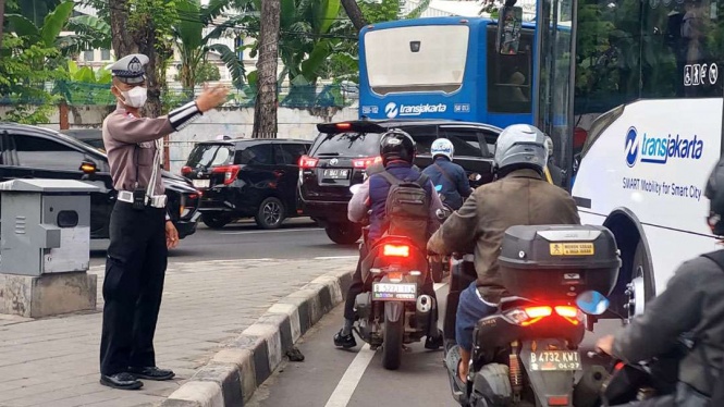Ganjil genap Jakarta Ganjil genap Jakarta