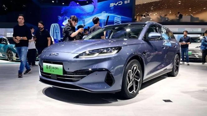 Wujud BYD Seal Wagon Terungkap, Ada Varian EV dan PHEV Wujud BYD Seal Wagon Terungkap, Ada Varian EV dan PHEV