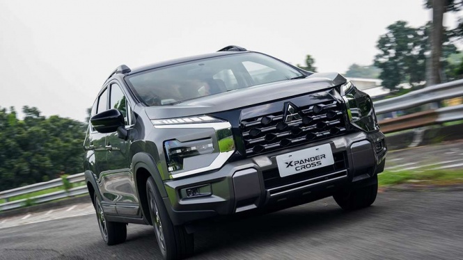 Mitsubishi Xpander Cross 2025