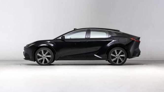 Toyota bZ5