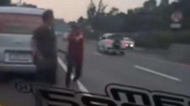 Belajar dari Aksi Koboi Jalanan Sopir Lalamove, Wajib Jaga Emosi