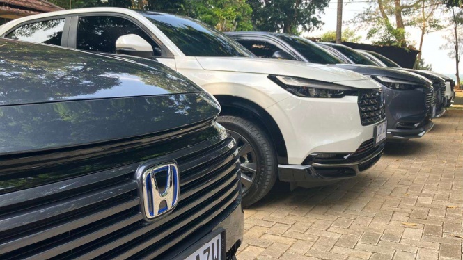 First Drive Honda HR-V Hybrid First Drive Honda HR-V Hybrid