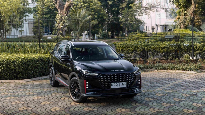 Jetour Kembali Revisi Harga Dashing dan X70 Demi Goda Konsumen Jetour Kembali Revisi Harga Dashing dan X70 Demi Goda Konsumen