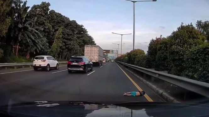 Jalan tol