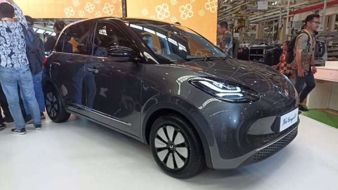 Wuling Luncurkan Dua Mobil Listrik Baru Wuling Luncurkan Dua Mobil Listrik Baru