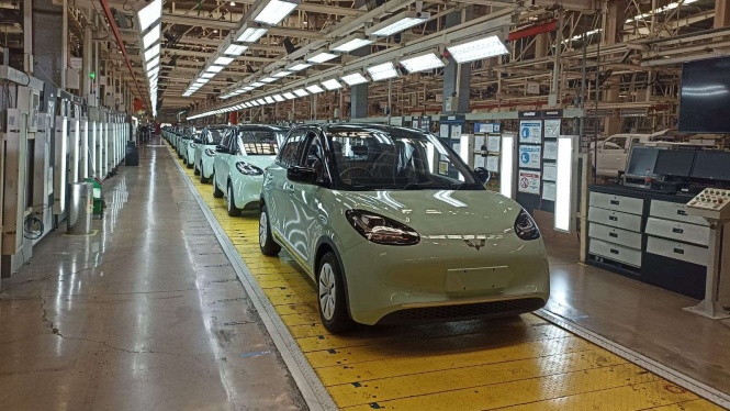 Wuling Luncurkan Dua Mobil Listrik Baru Wuling Luncurkan Dua Mobil Listrik Baru