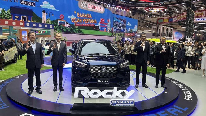 Daihatsu Rocky Hybrid Daihatsu Rocky Hybrid