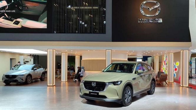 Mazda, Daftar Mobil Baru di Indonesia 2025, Daihatsu, Lamborghini, Land Rover, Mercedes-Benz, Mitsubishi, Polytron