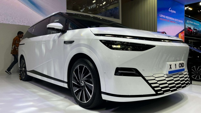 Xpeng Andalkan X9 dan G6 Pro Buat Goda Pengunjung GIIAS 2025 Xpeng Andalkan X9 dan G6 Pro Buat Goda Pengunjung GIIAS 2025