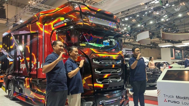 Mitsubishi Fuso di GIIAS 2025 Mitsubishi Fuso di GIIAS 2025