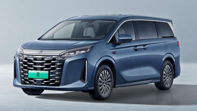 BYD M9 BYD M9