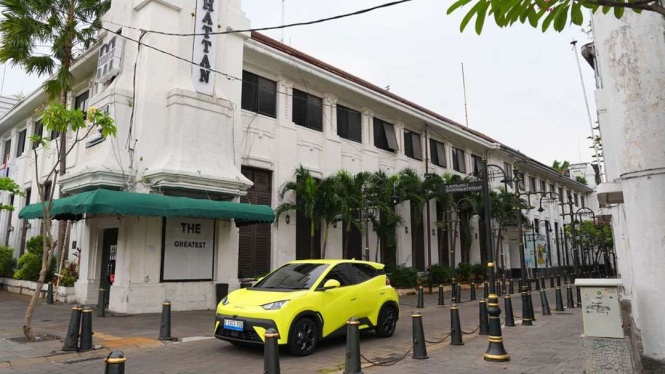 Test drive BYD Atto 1, Interior dan Fitur, Pengendaraan dan Performa, Garansi Baterai, Kesimpulan