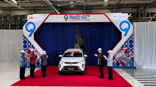 Daihatsu Rayakan Produksi Sembilan Juta Mobil Daihatsu Rayakan Produksi Sembilan Juta Mobil