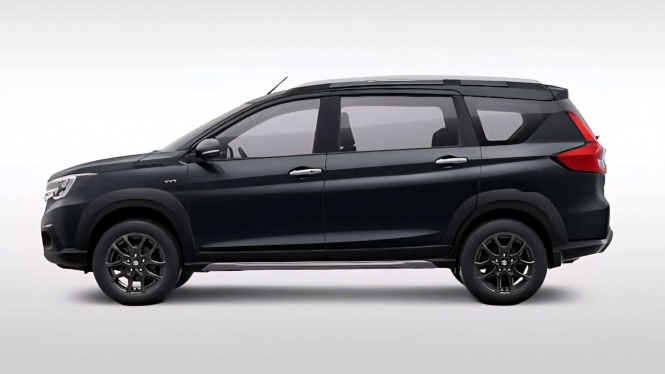 Suzuki XL7 Kuro Suzuki XL7 Kuro