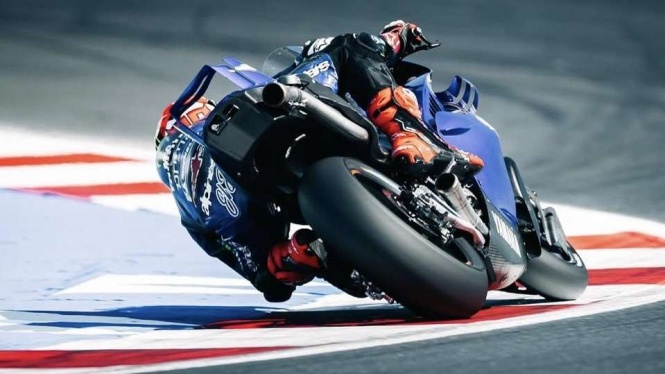 Curhat Fabio Quartararo Usai Jajal Mesin V4 Yamaha di Misano Curhat Fabio Quartararo Usai Jajal Mesin V4 Yamaha di Misano