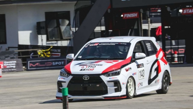 New Toyota Agya GR Sport TGRI Dominasi Podium di Kerjunas Slalom New Toyota Agya GR Sport TGRI Dominasi Podium di Kerjunas Slalom