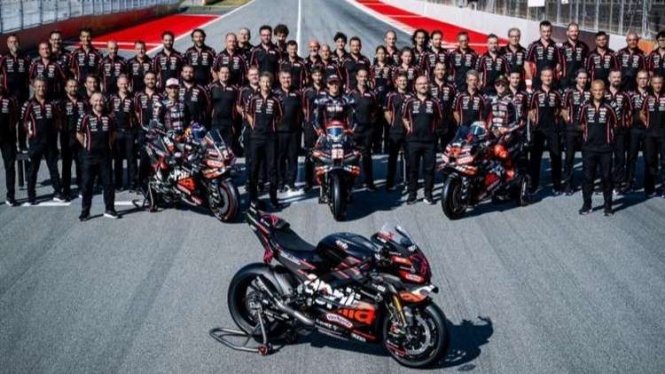 Replika Motor Balap Bezzecchi dan Martin di MotoGP Ludes Terjual Replika Motor Balap Bezzecchi dan Martin di MotoGP Ludes Terjual