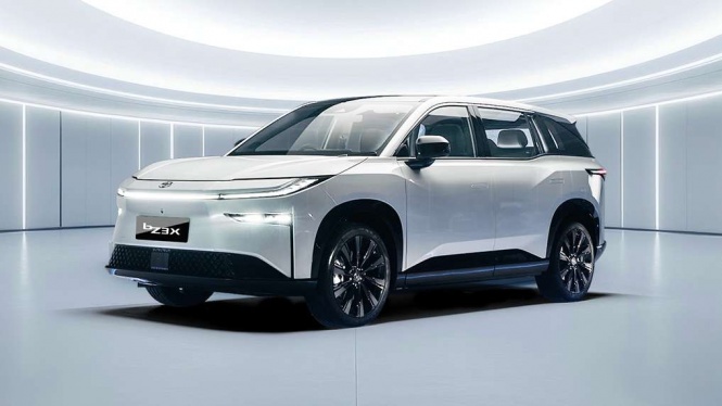 Toyota bZ3X Setir Kanan Meluncur, Harga Setara Aion V Toyota bZ3X Setir Kanan Meluncur, Harga Setara Aion V