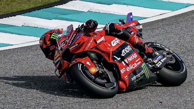 Hasil Sprint Race MotoGP Malaysia 2025: Bagnaia Comeback di Sepang Hasil Sprint Race MotoGP Malaysia 2025: Bagnaia Comeback di Sepang