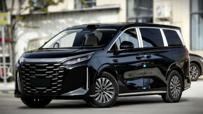 BYD M9 BYD M9