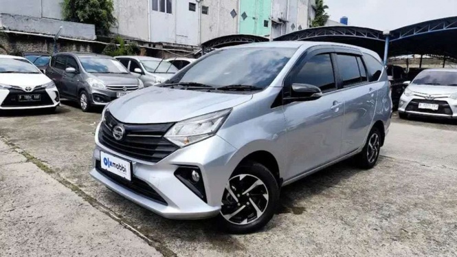 Daihatsu Sigra bekas Daihatsu Sigra bekas