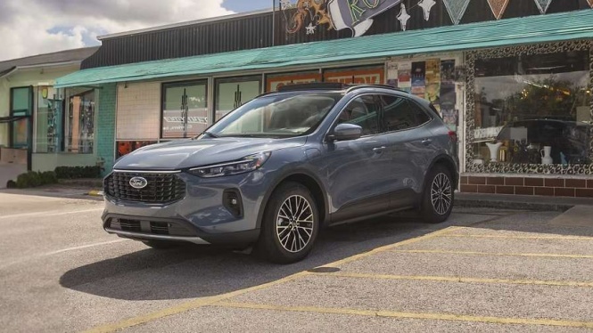 Ford Buka Peluang Pasarkan Mobil Listrik ke Konsumen Indonesia Ford Buka Peluang Pasarkan Mobil Listrik ke Konsumen Indonesia