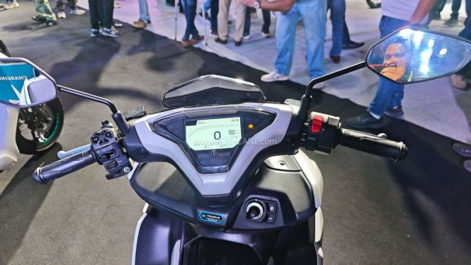 Yamaha Aerox Listrik Meluncur, Harga Diumumkan Awal 2026