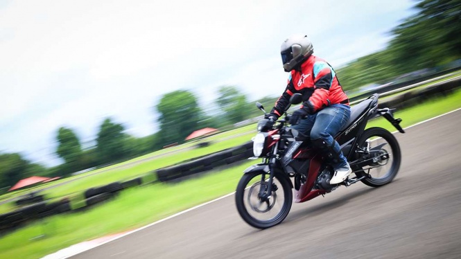 Suzuki Satria Pro Suzuki Satria Pro, Impresi Berkendara, Tenaga Besar – Torsi Instan, Kesimpulan, Harga Suzuki Satria F150 dan Satria Pro Jakarta