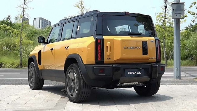 Klarifikasi Chery soal Insiden Fengyun X3L di Gunung Tianmen Klarifikasi Chery soal Insiden Fengyun X3L di Gunung Tianmen