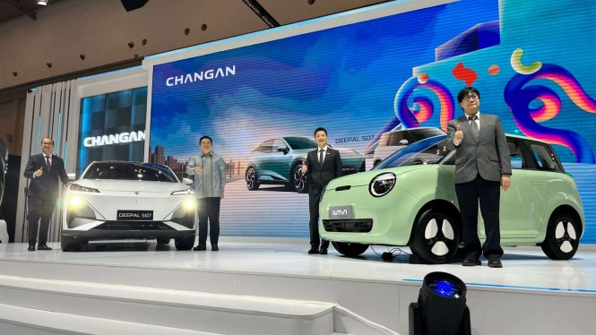 Changan Deepal S07 dan Lumin Changan Deepal S07 dan Lumin