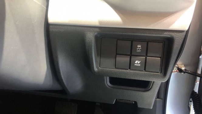 Toyota Veloz Hybrid