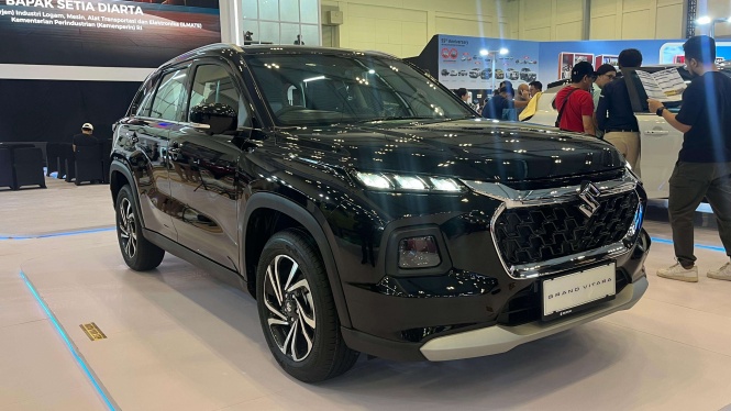 Suzuki Grand Vitara Tampil Lebih Segar di GJAW 2025 Suzuki Grand Vitara Tampil Lebih Segar di GJAW 2025