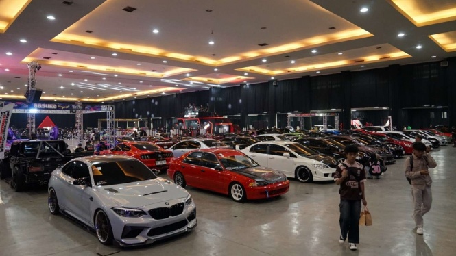 100 Mobil Ramaikan Blackauto Battle The Final 2025 di Yogyakarta 100 Mobil Ramaikan Blackauto Battle The Final 2025 di Yogyakarta
